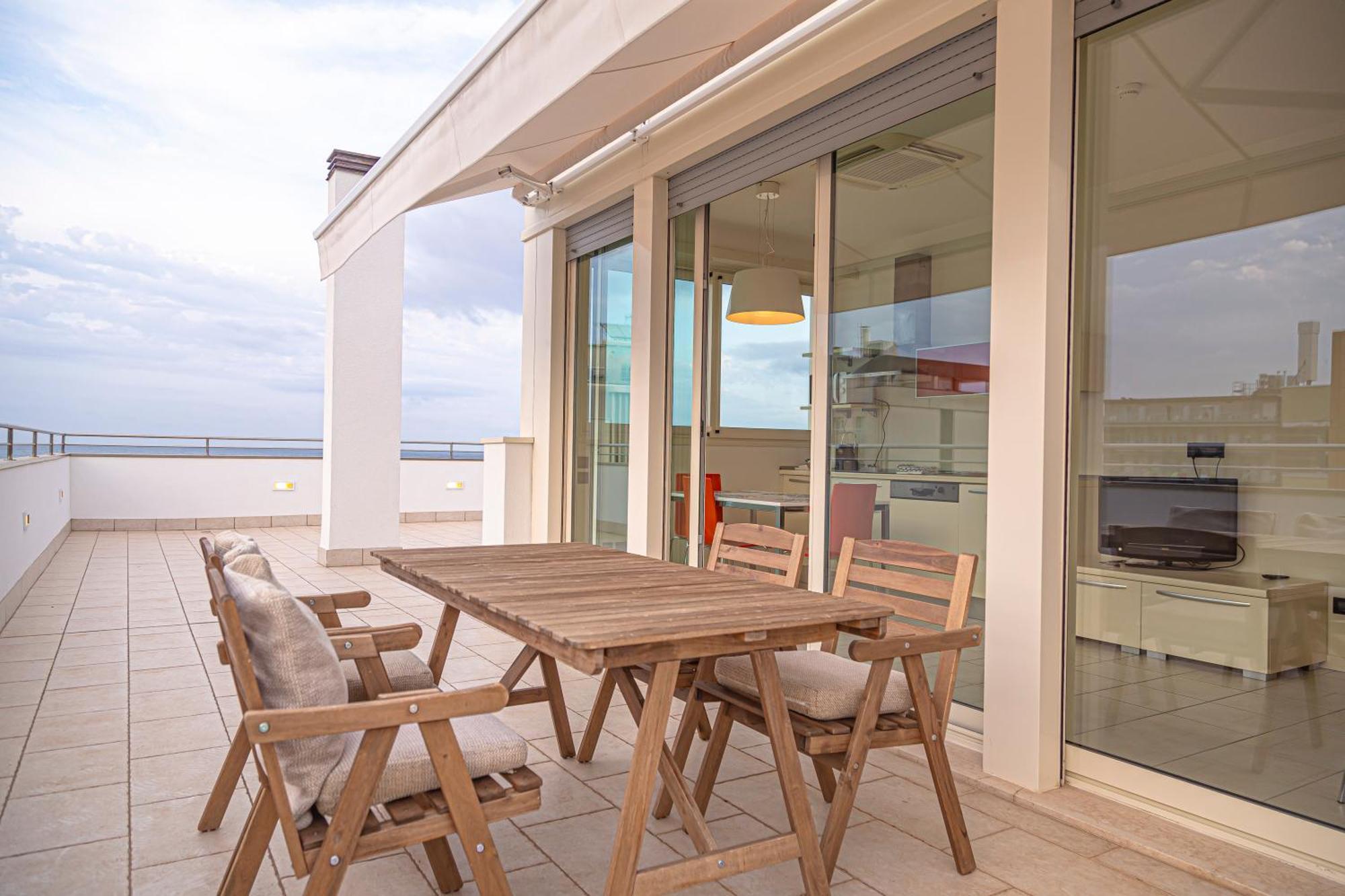 Hotel Avana Fronte Mare Riccione Exterior photo