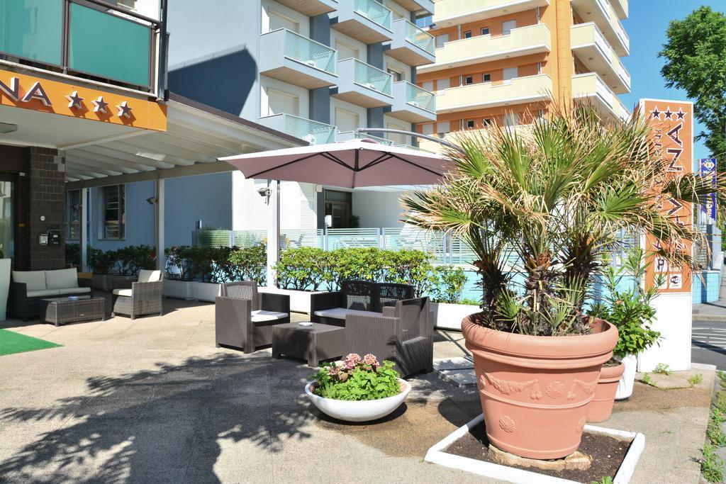 Hotel Avana Fronte Mare Riccione Exterior photo